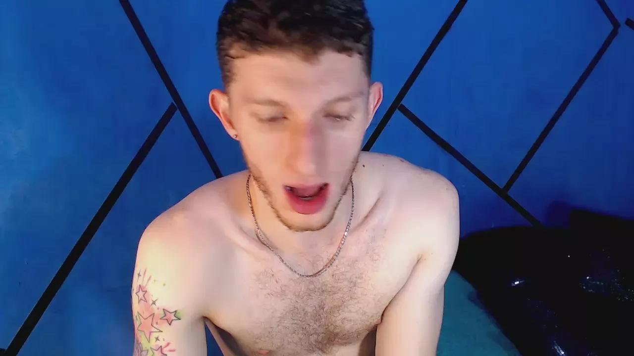 andrewxbii on Cam4 