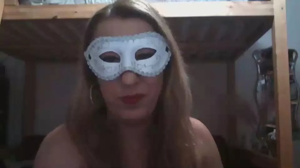 Offline AngelikaTrans on Cam4