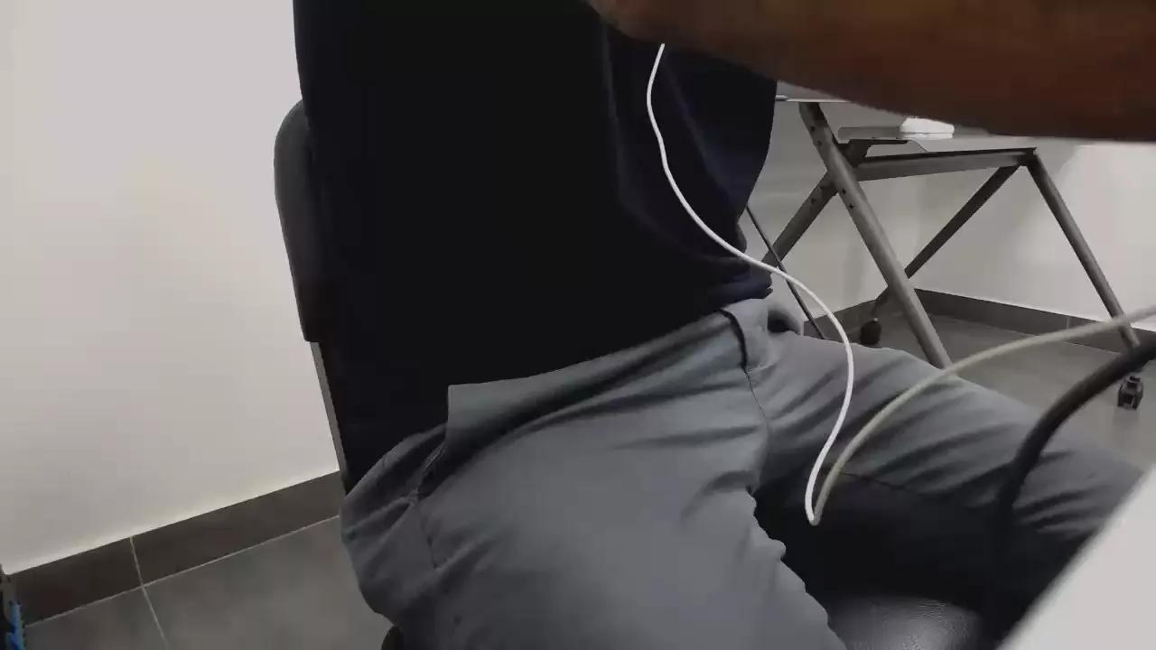 antodimisan on Cam4 