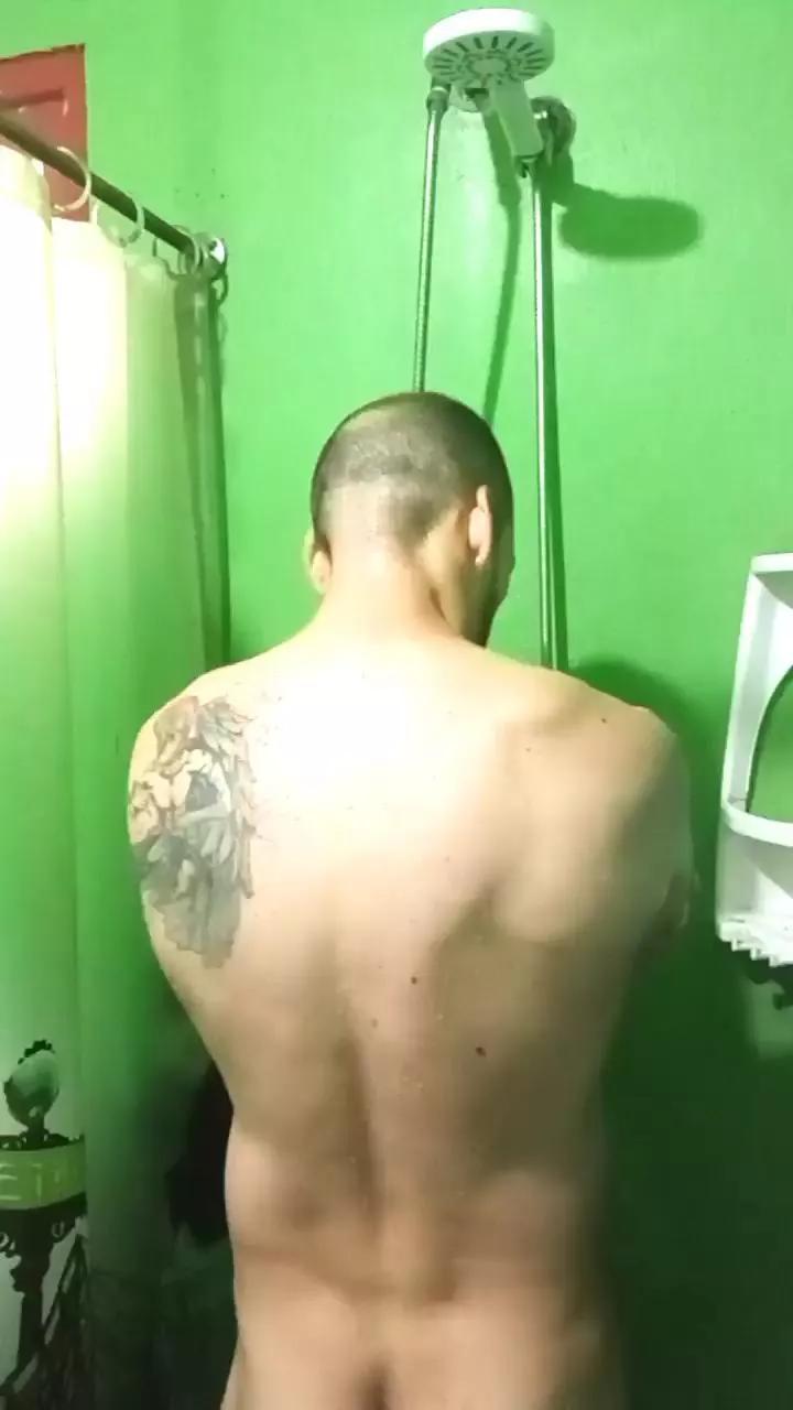 aplakadorlinguz on Cam4 