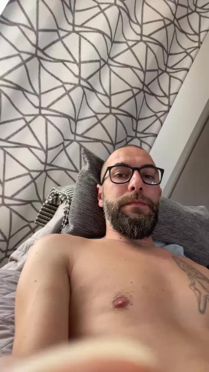 Banansex2040 on Cam4 
