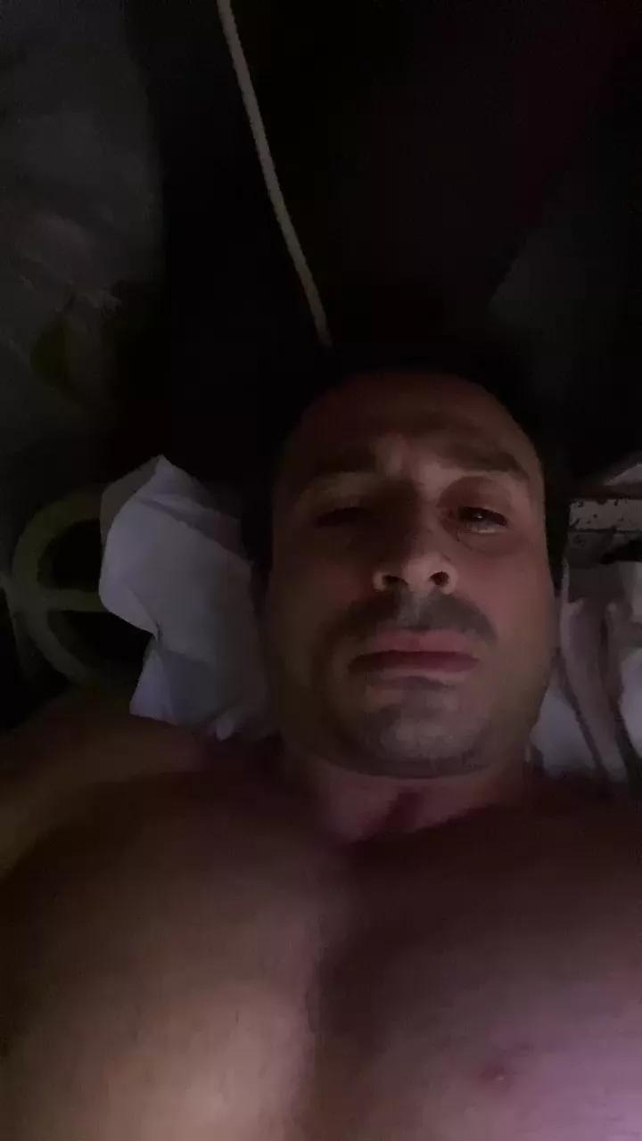 Bartolomeo666 on Cam4 