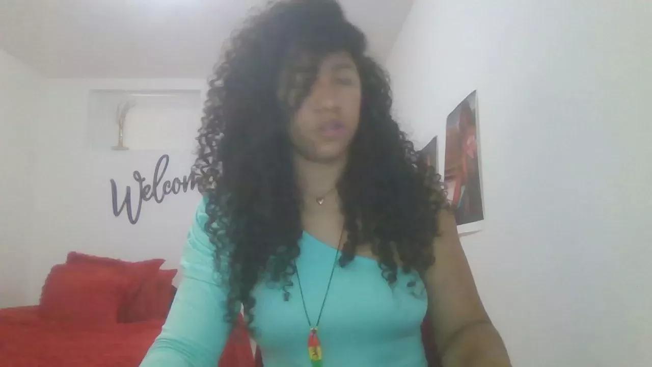 Bellacrespa on Cam4 
