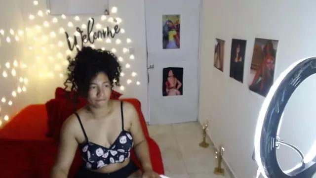 Bellacrespa on Cam4 