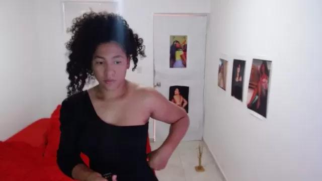 Bellacrespa on Cam4 