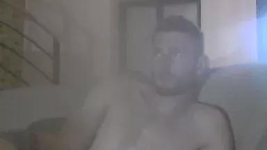 Benitoushow on Cam4 