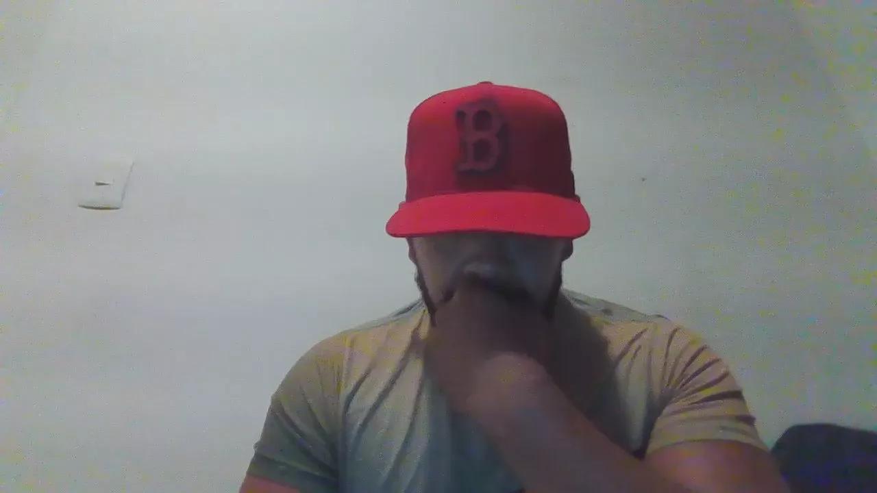 BOR1S32 on Cam4 