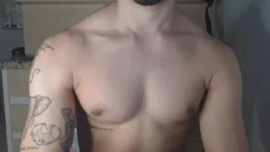 brazilianjapa2 on Cam4 