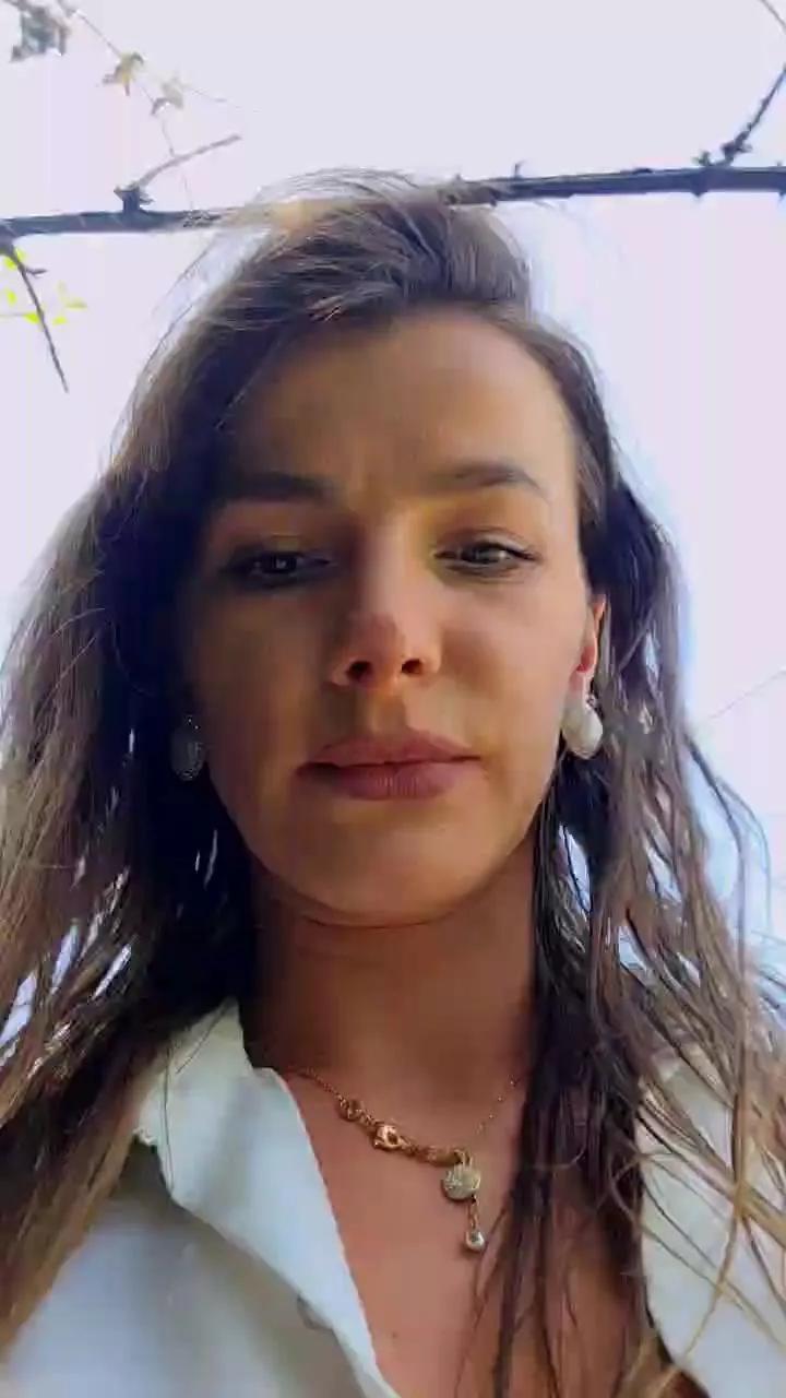 bunny_vic on Cam4 