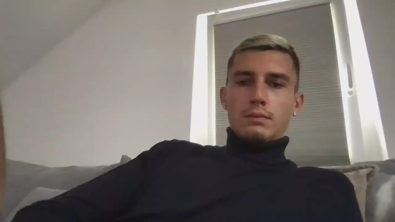 Offline C3king1 on Cam4