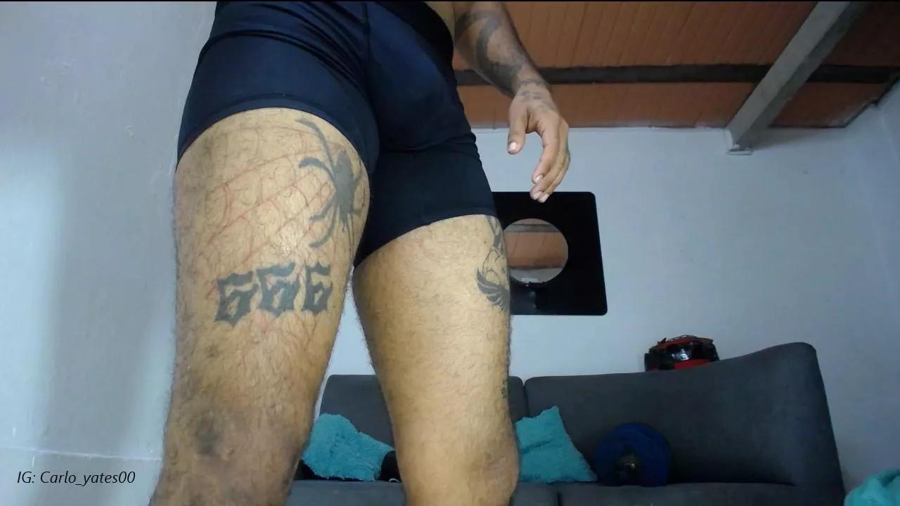 Carlo_yates on Cam4 