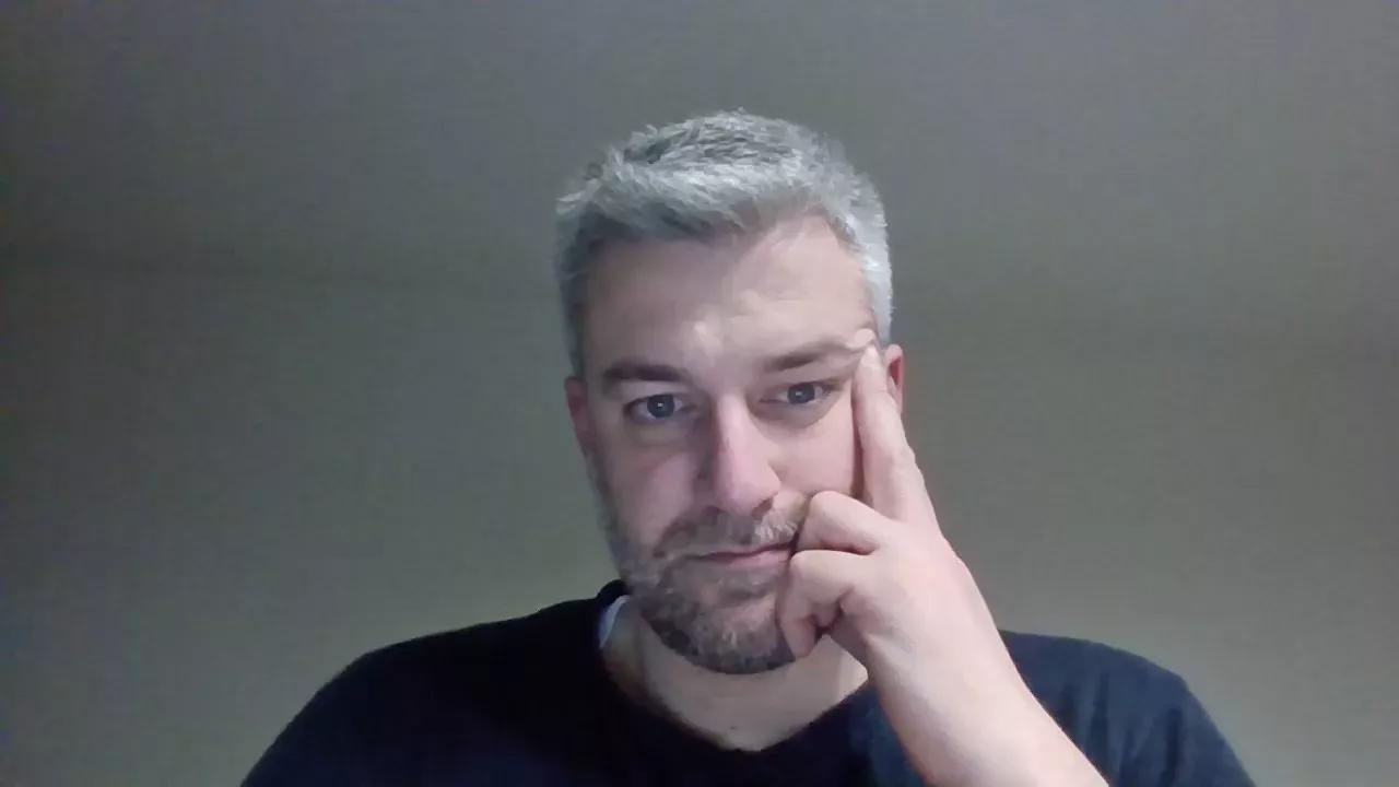 cavaliere1987 on Cam4 