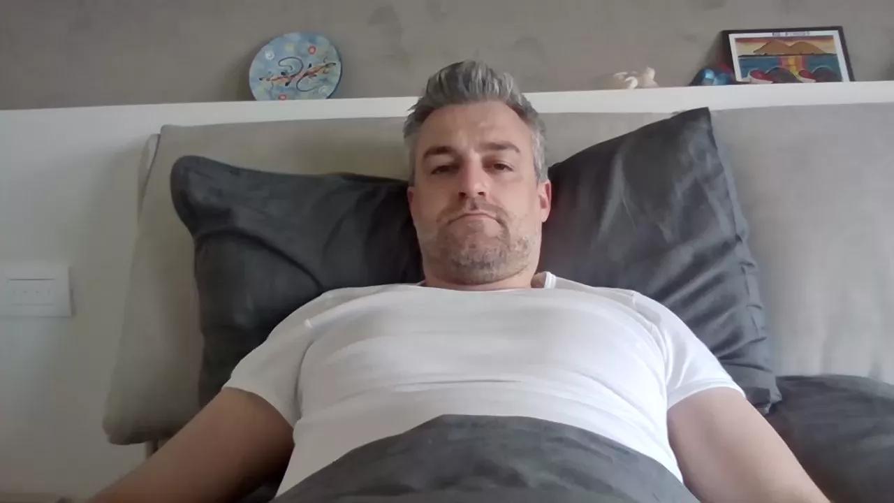 cavaliere1987 on Cam4 