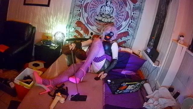 cdtinahorny_xxx on Cam4 