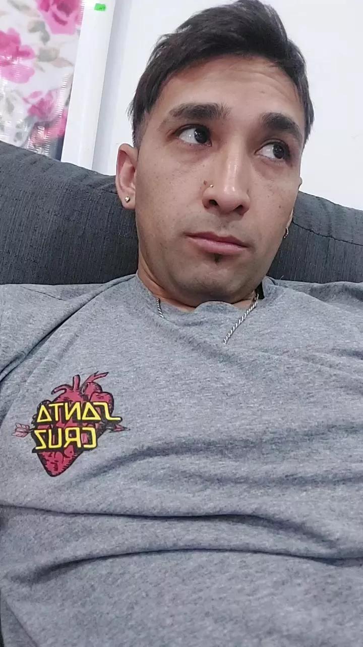 chaojr on Cam4 