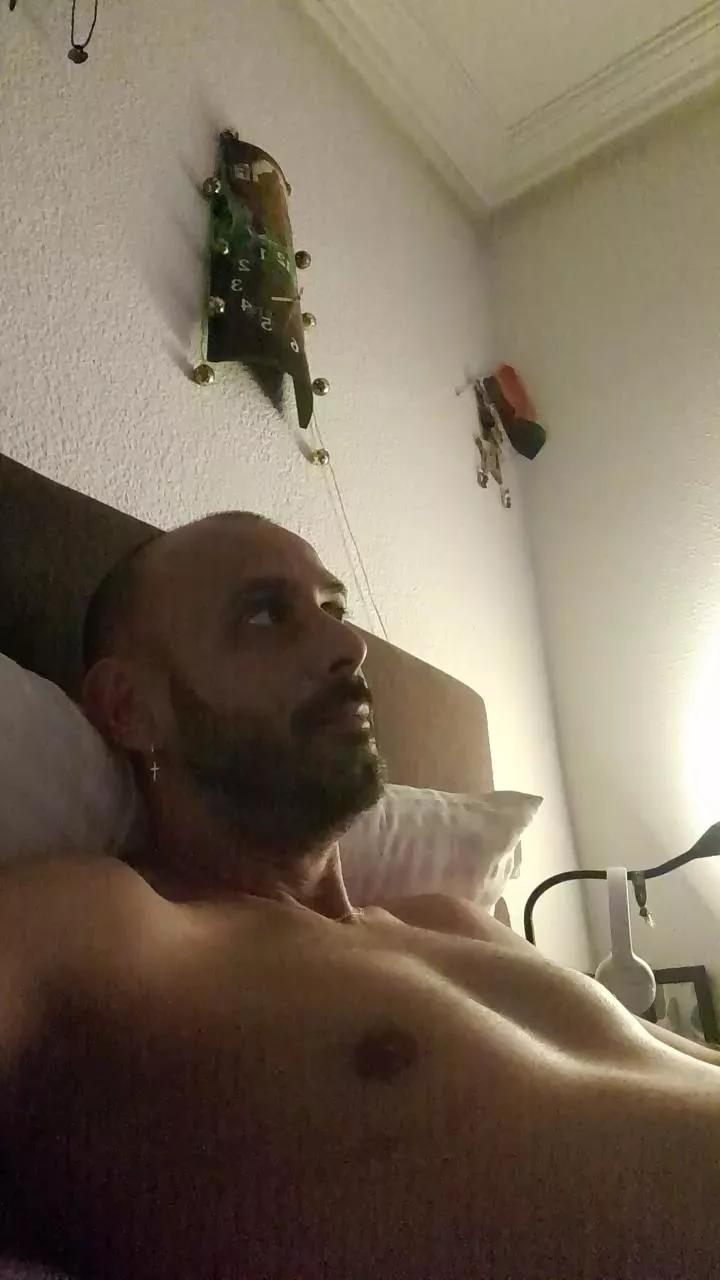 Checo_tec on Cam4 