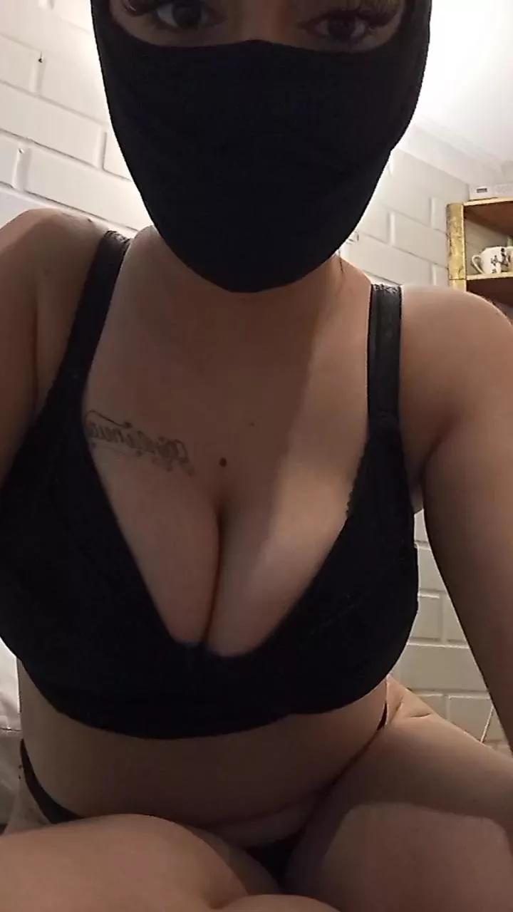 Chicaychinito on Cam4 