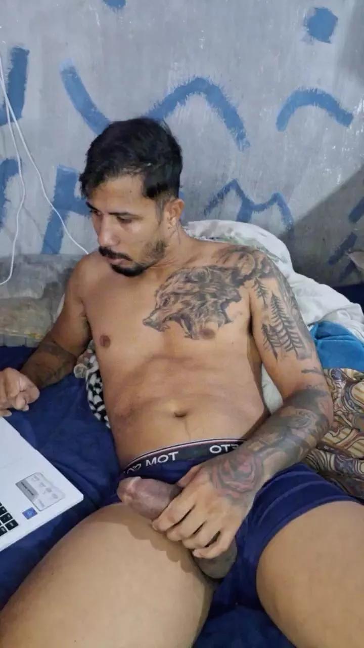 Chilenohh on Cam4 