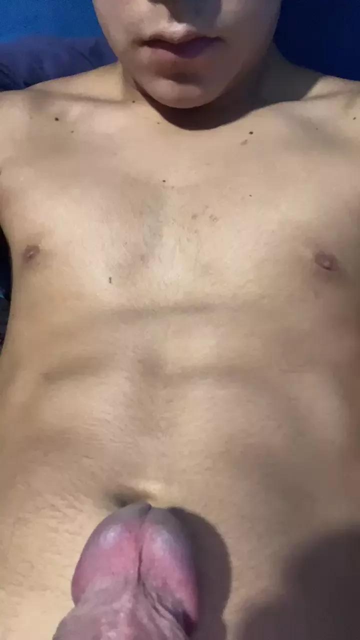 Chinitooo69 on Cam4 
