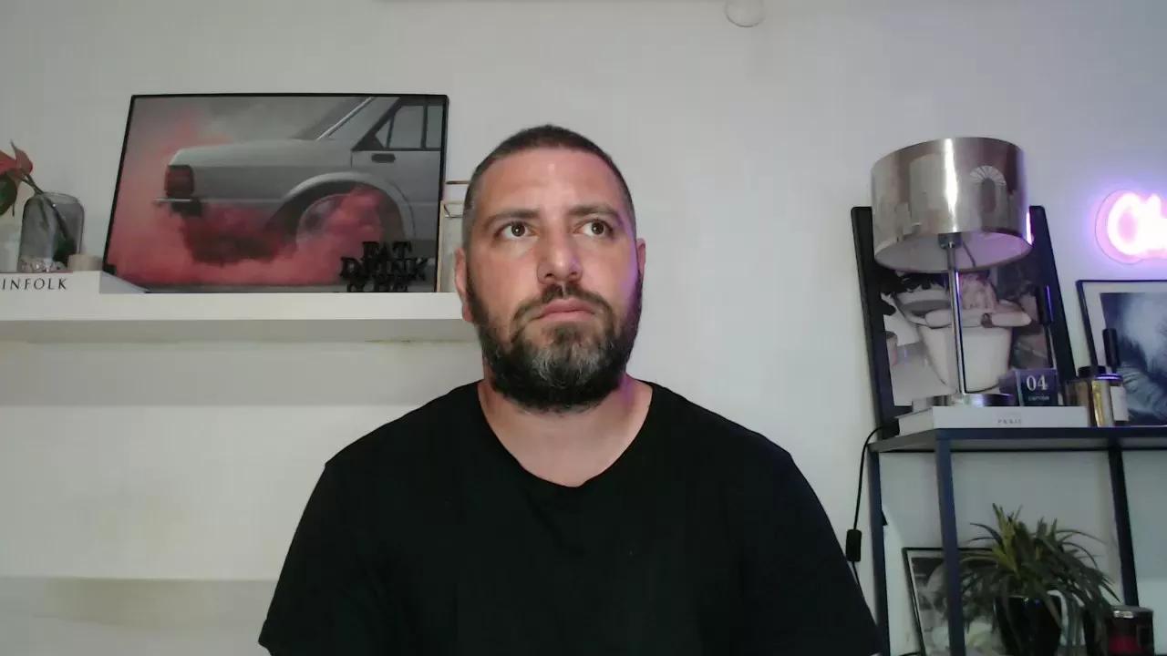 ColdRevengee on Cam4 