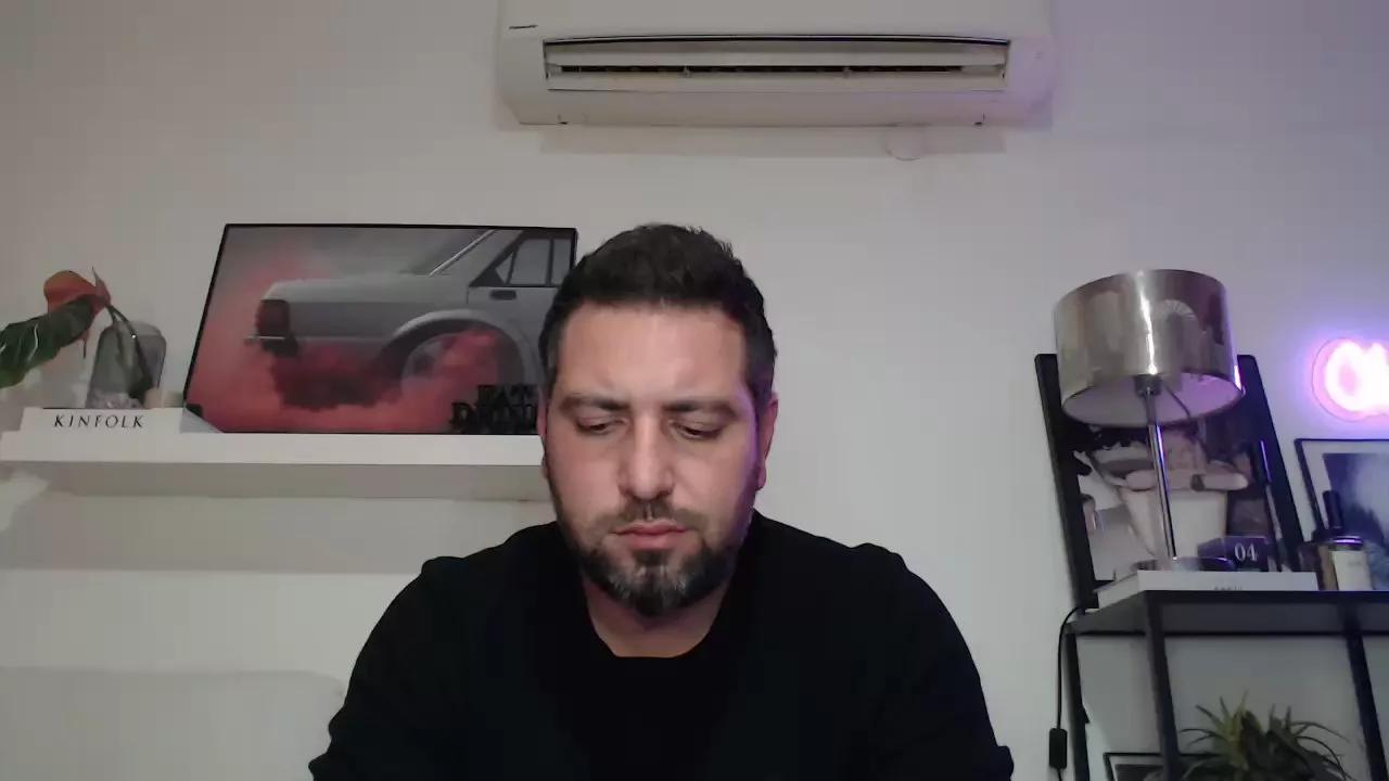 ColdRevengee on Cam4 
