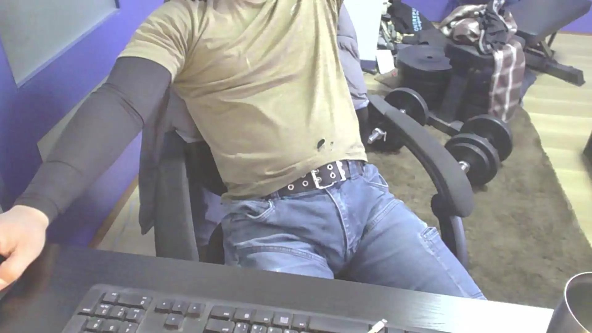 Offline crosesexy on Cam4