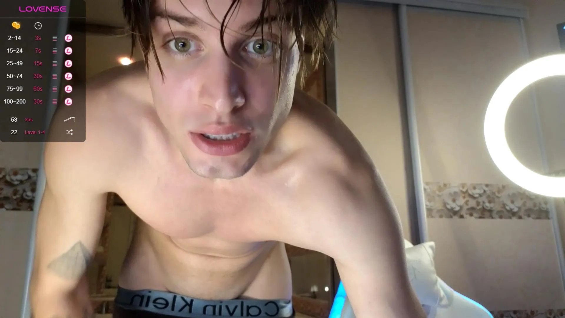 Offline cryptongood on Cam4