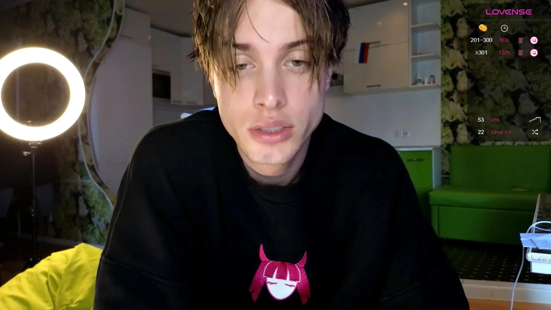 Offline cryptongood on Cam4