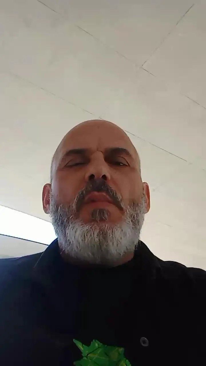 Offline D4DLou1sX on Cam4