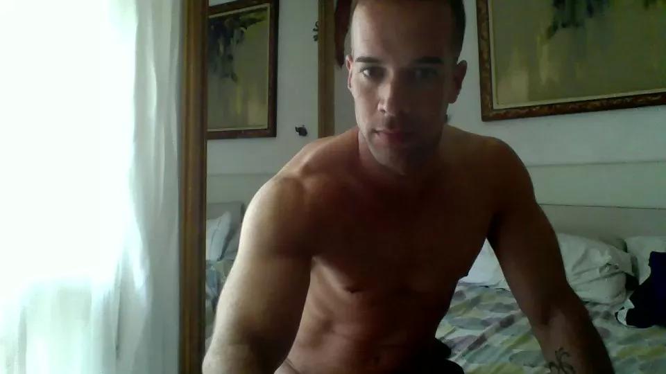 DAVIDBIGKOCK on Cam4 