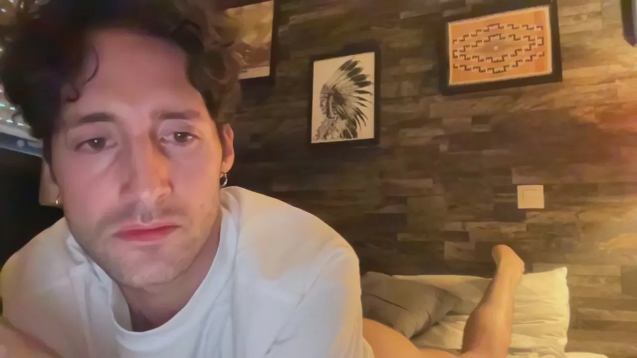 Offline DESEXHOME on Cam4