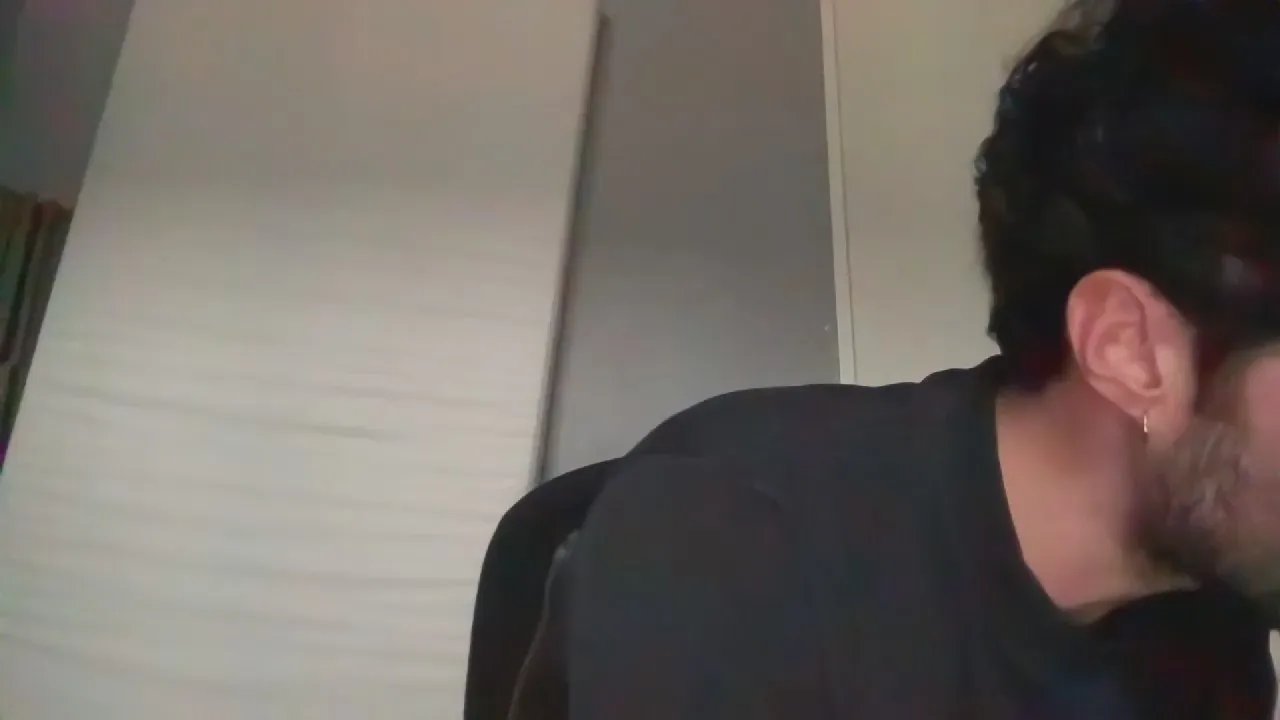 Offline DESEXHOME on Cam4