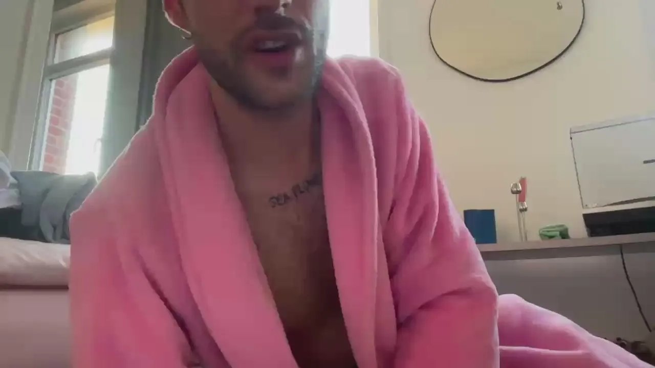 Offline DESEXHOME on Cam4