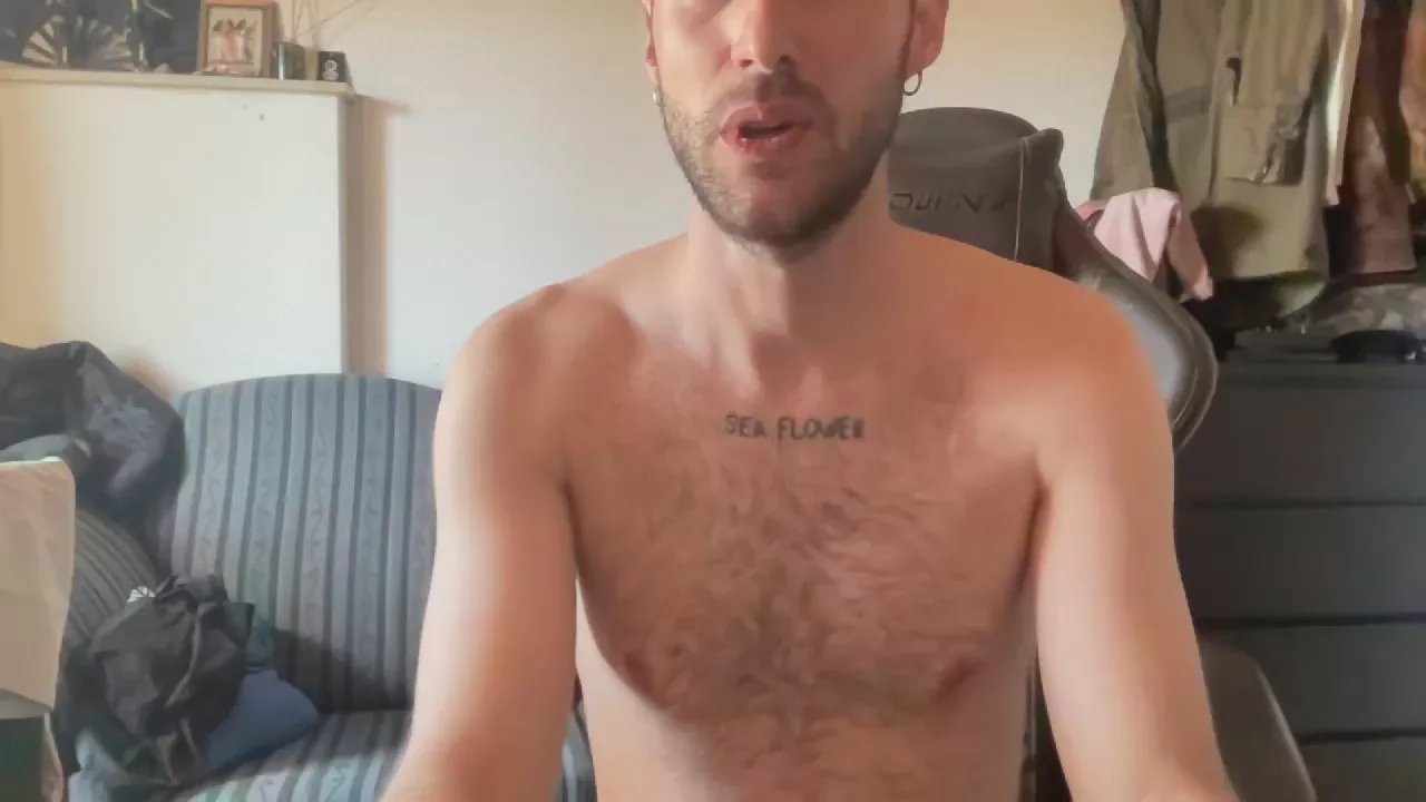 Offline DESEXHOME on Cam4