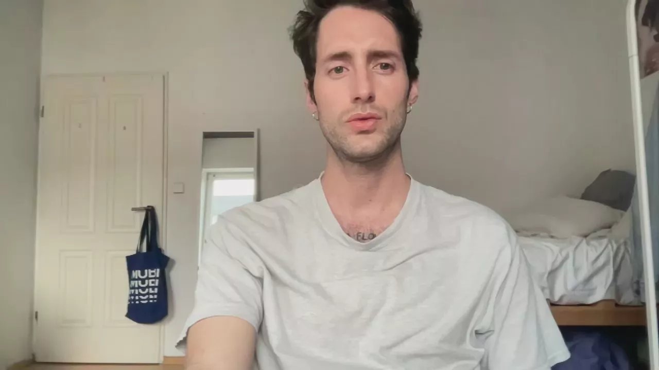 Offline DESEXHOME on Cam4