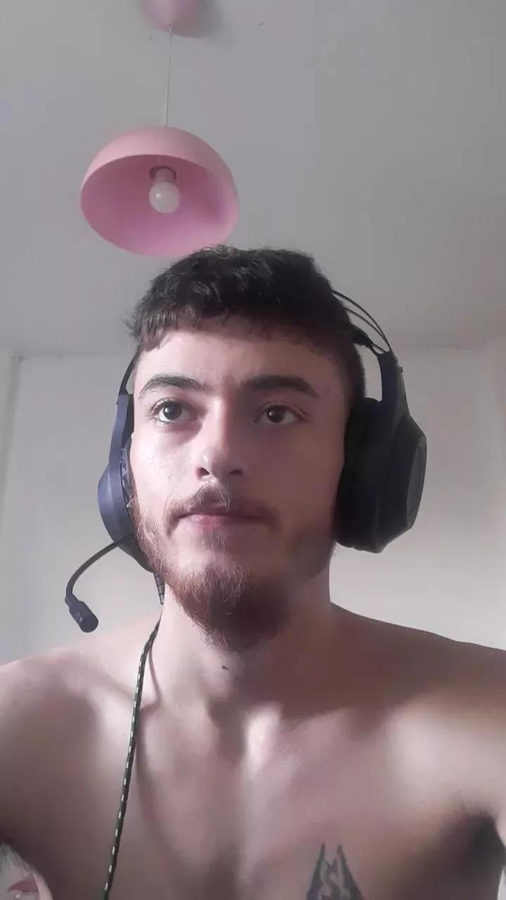Dickandmorffi on Cam4 