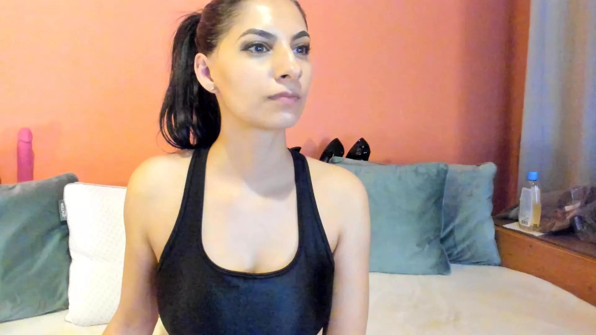DirtyBya on Cam4 