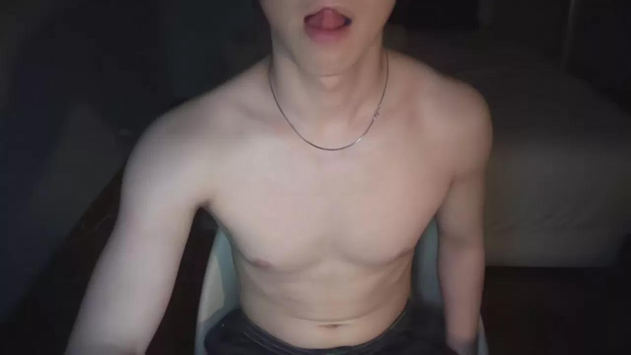 dirtyfox1069 on Cam4 
