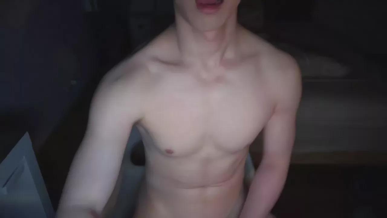 dirtyfox1069 on Cam4 