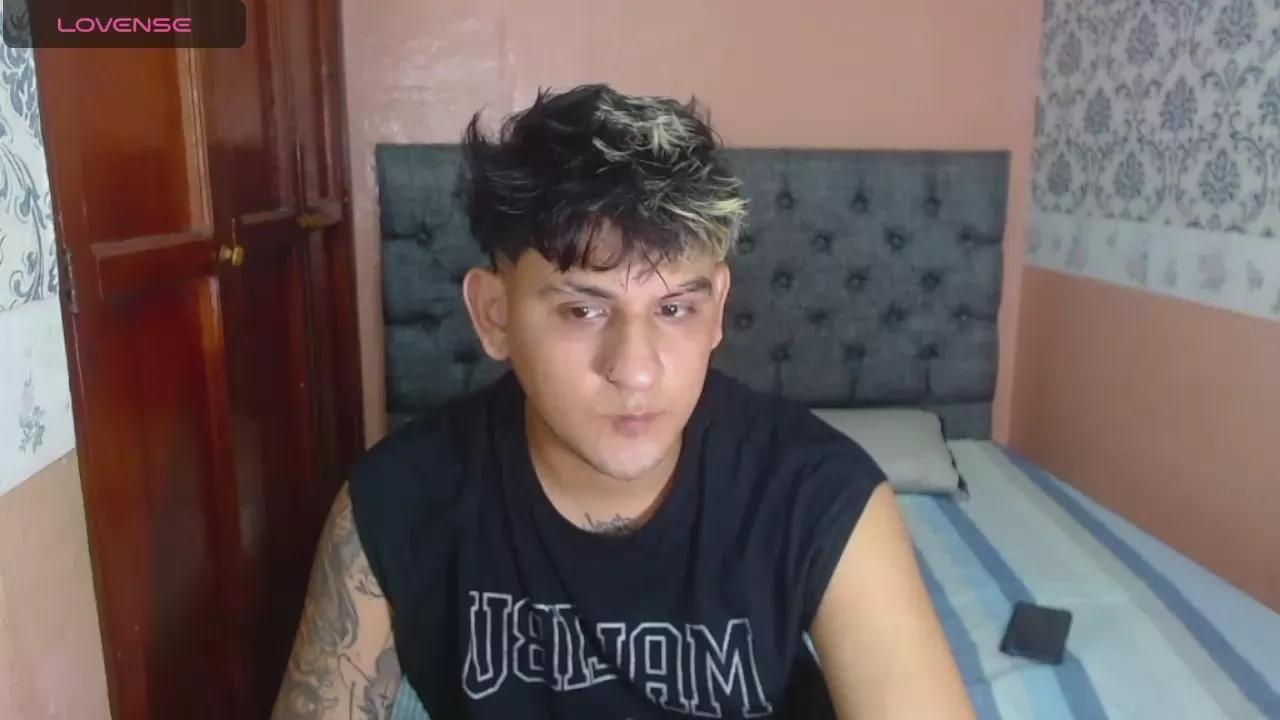 Dona_and_Carl2 on Cam4 