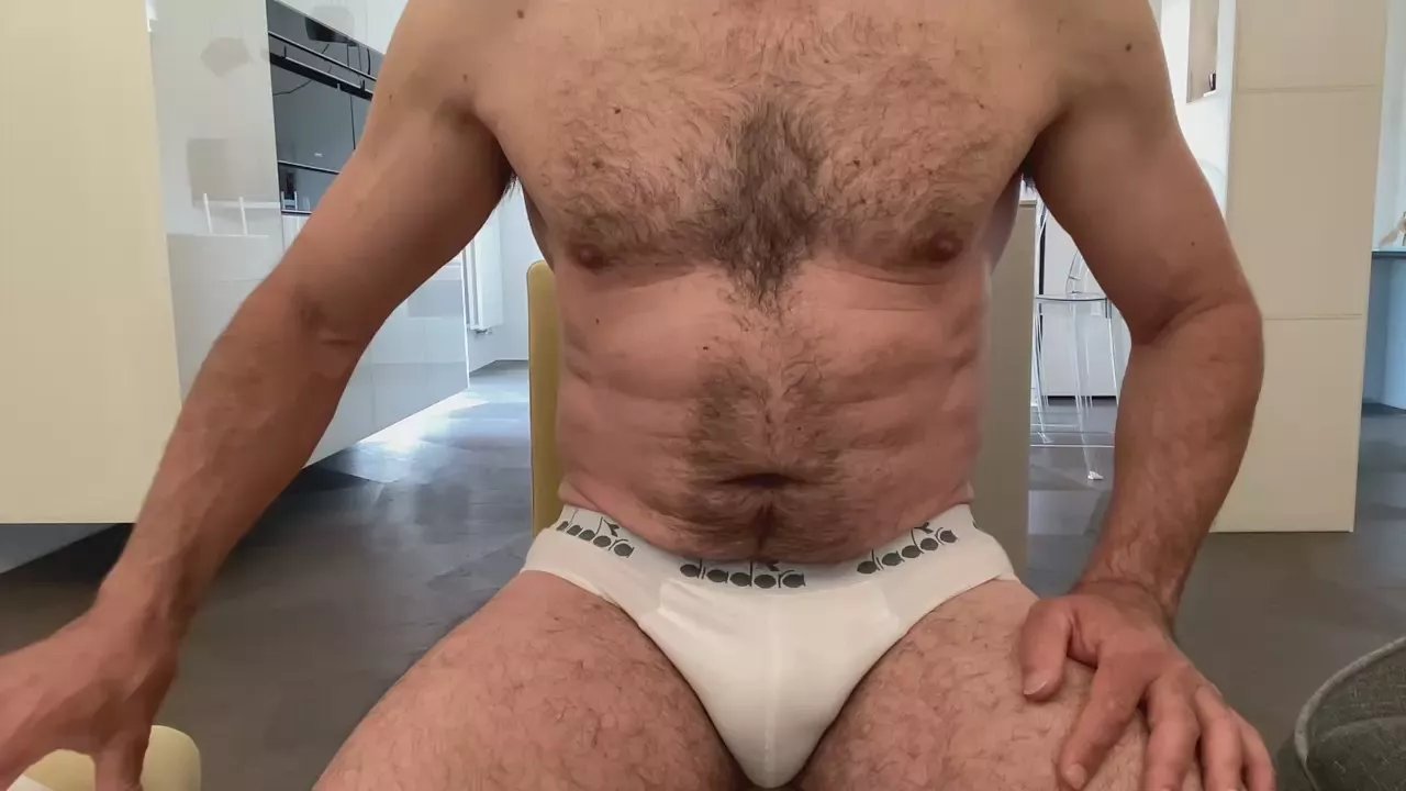 Offline duracel70 on Cam4