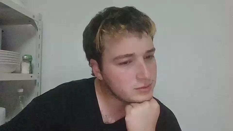 elfrutass on Cam4 