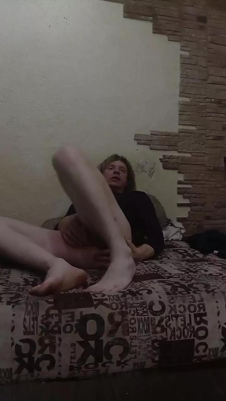 Elite1988 on Cam4 