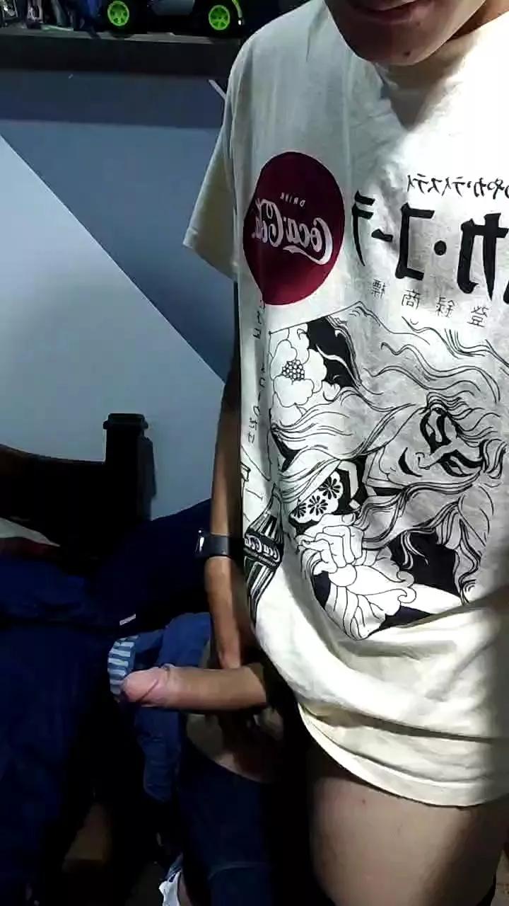 Esteban19PG on Cam4 