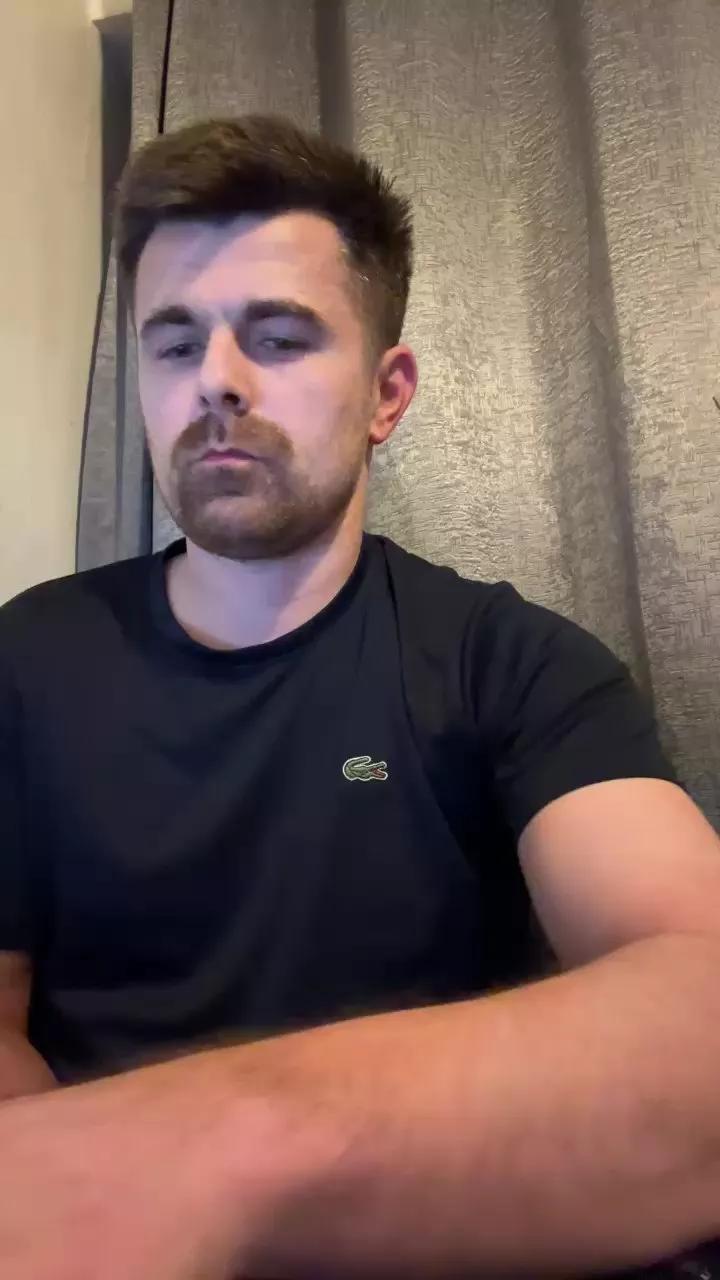 Eveningfun93 on Cam4 