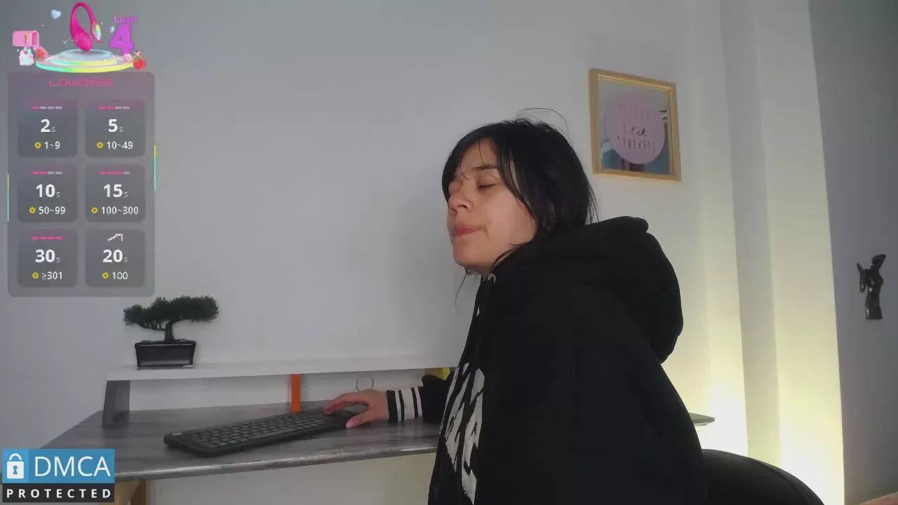 Offline floriamyjazmin on Cam4