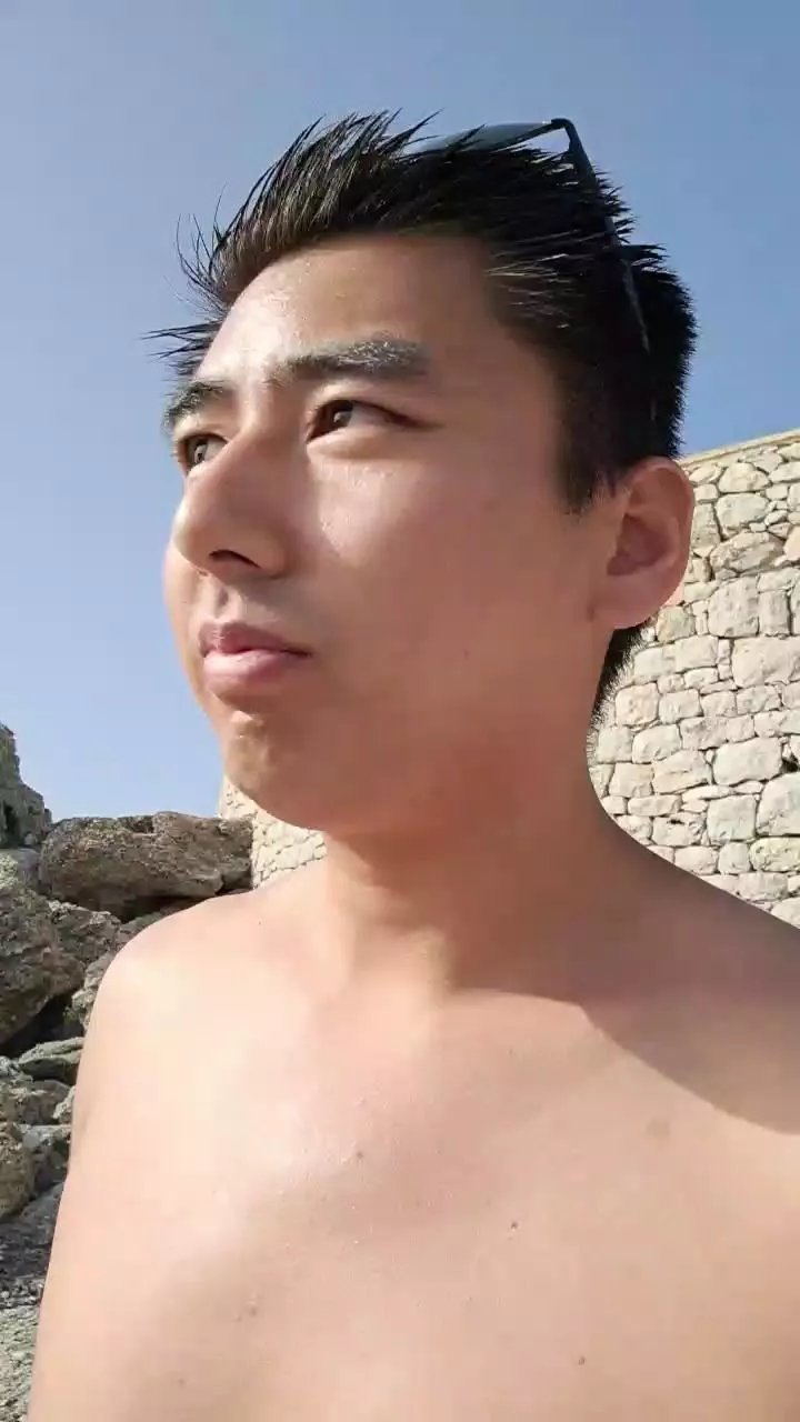 Offline flynn0401 on Cam4