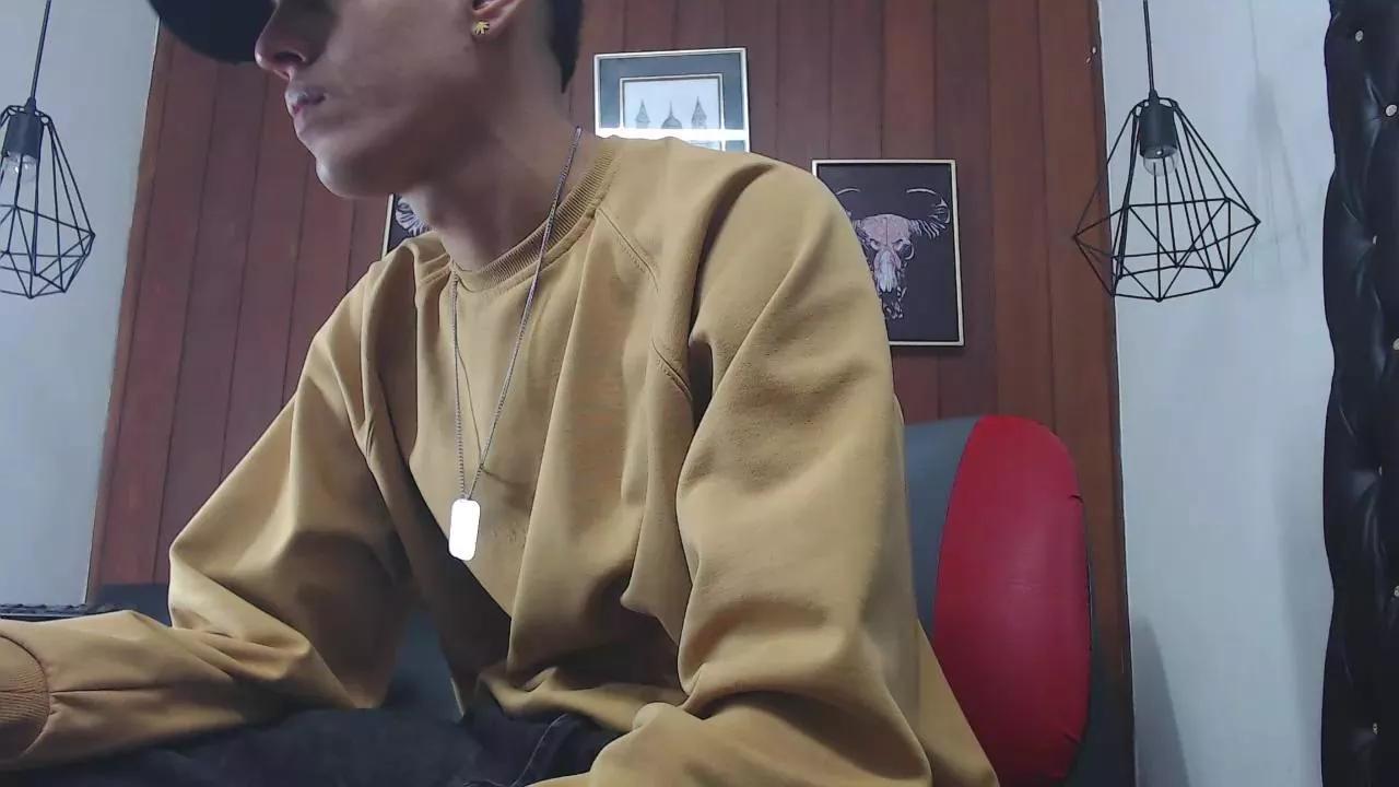 GaboReyes on Cam4 
