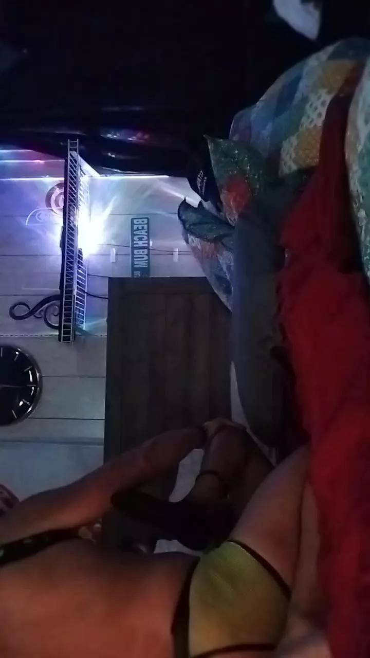 Gapermaker on Cam4 