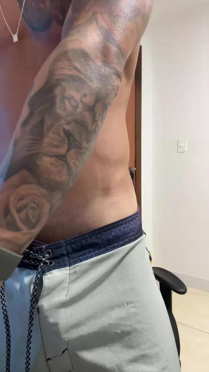 gato_dtado on Cam4 